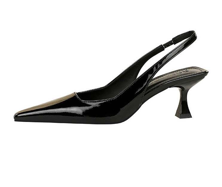 Black Pointed-Toe Mule